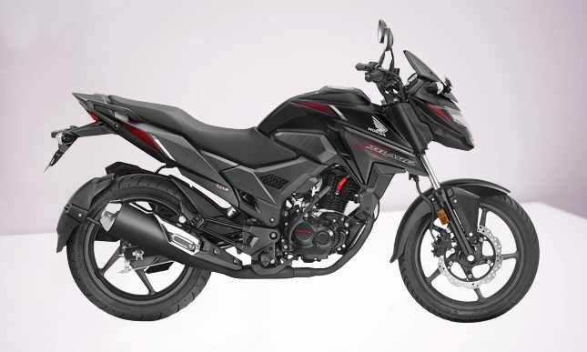 Honda-X-Blade-160-Pearl-Igneous-Black